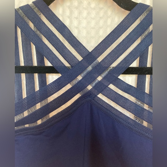 Kenneth Cole Navy mesh accent swimsuit sz M - Picture 4 of 8